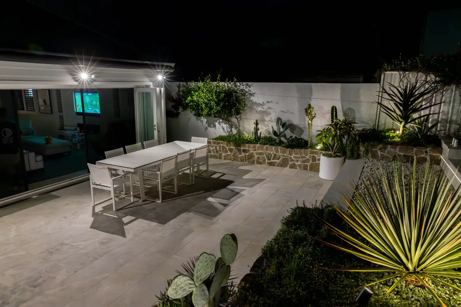 Wilson Project - garden bed and retaining wall