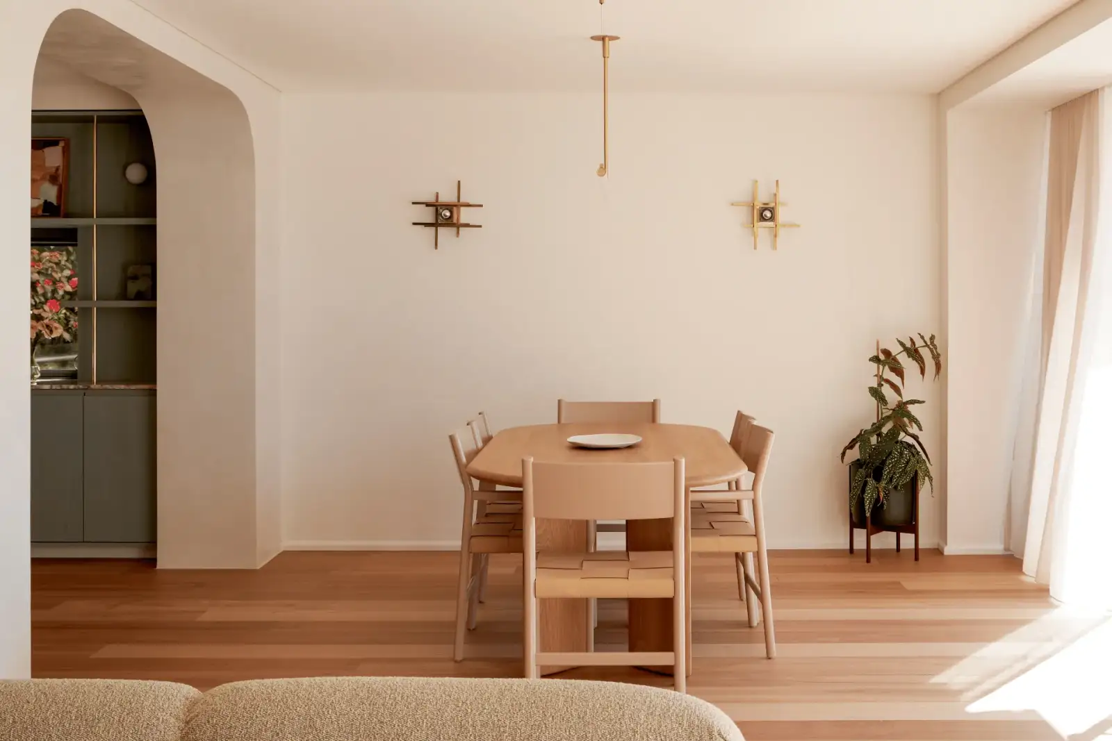 Sutherland Project - dining room detail