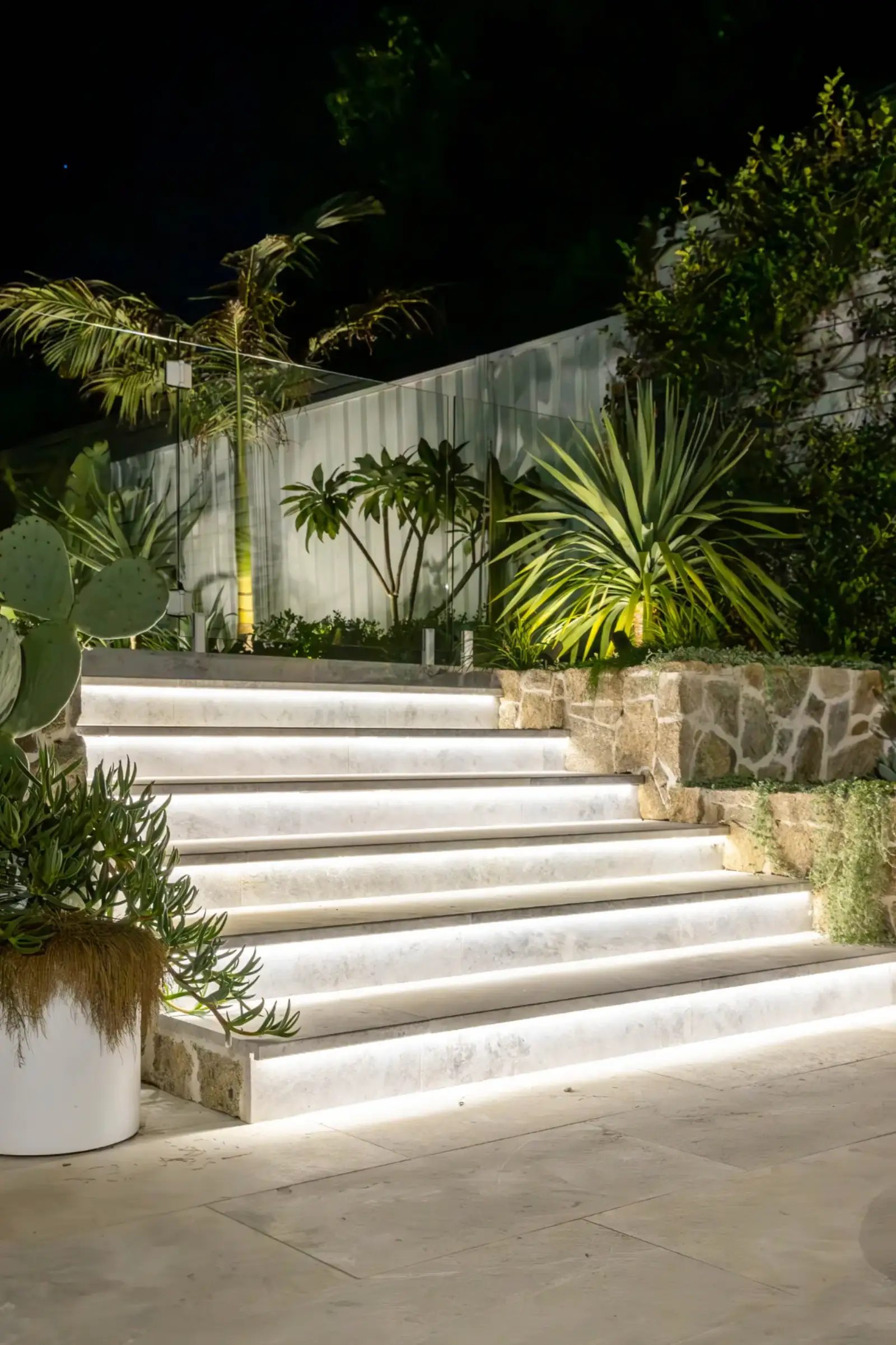 Wilson Project - curved outdoor shower with Moroccan tiles