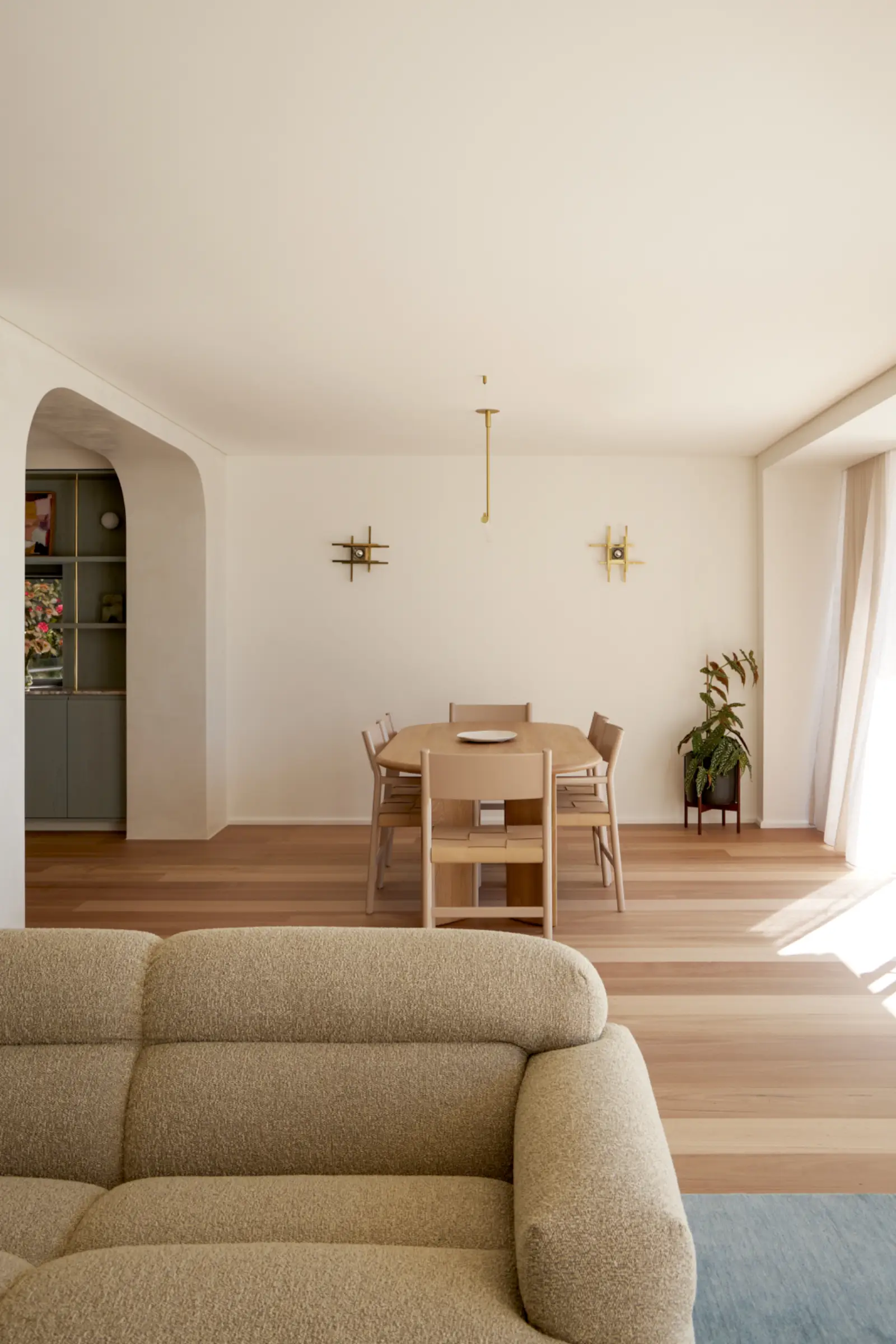 High-end residential interior built by Ossher Design and Build in Sydney
